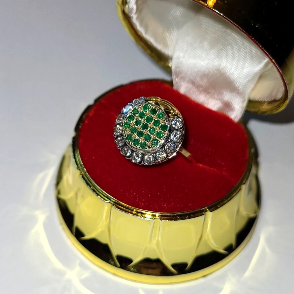 Stunning Women’s 14K Gold Jewelry Featuring Gorgeous Emerald Gemstones